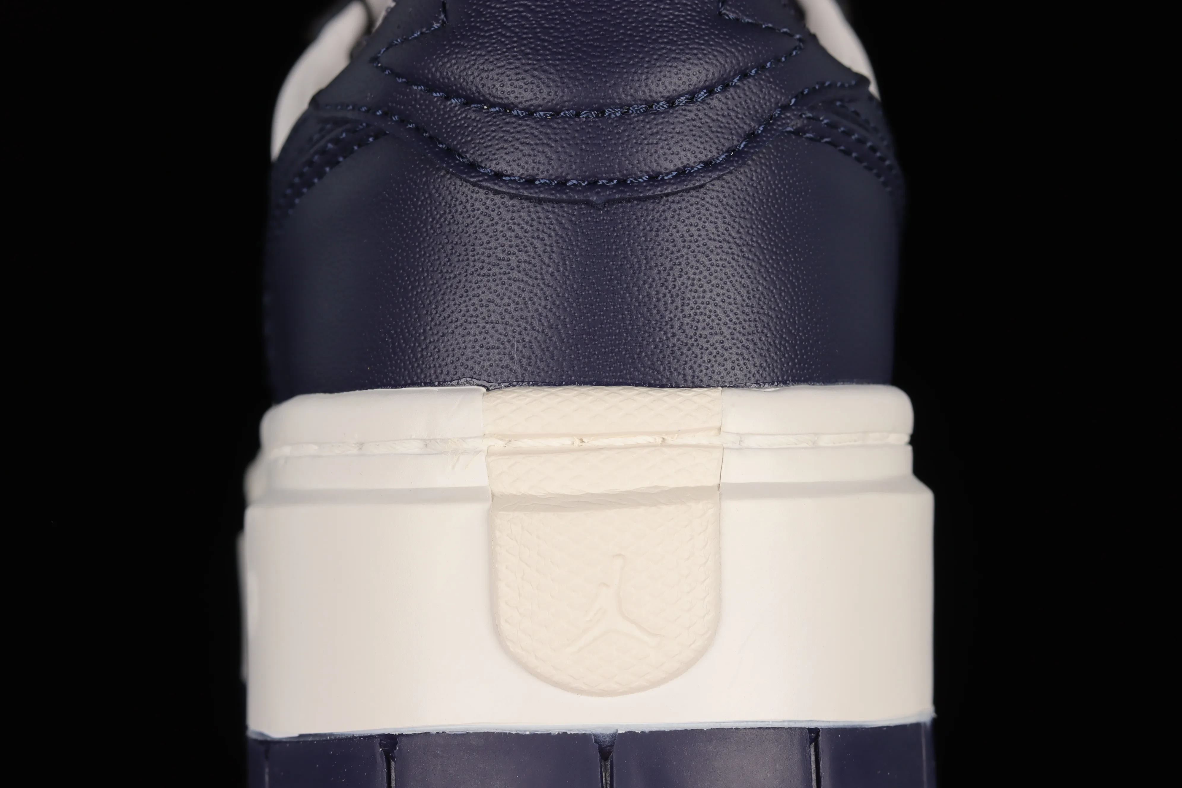 All categories Air Jordan Jordan series basketball shoes Air Jordan 1 Low Z version Air Jordan 1 Elevate Low SE "Wolf Grey" Little AJ first layer thick sole retro basketball shoes DH7004-141